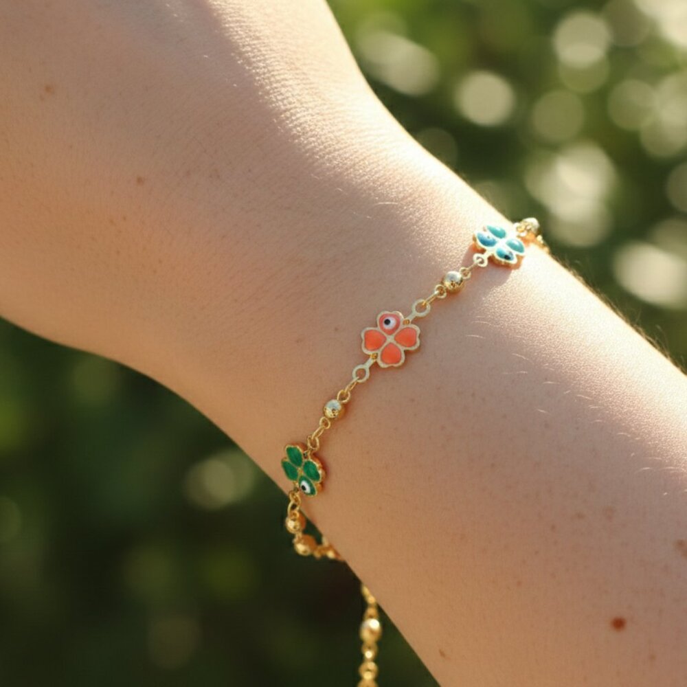 "Trendy Handmade Bracelet – A Stylish Gift for Women & Girls, MAR091584